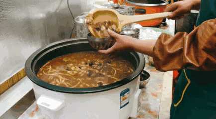 最是家乡味 抚慰人间心 最是家乡味 抚慰人间心