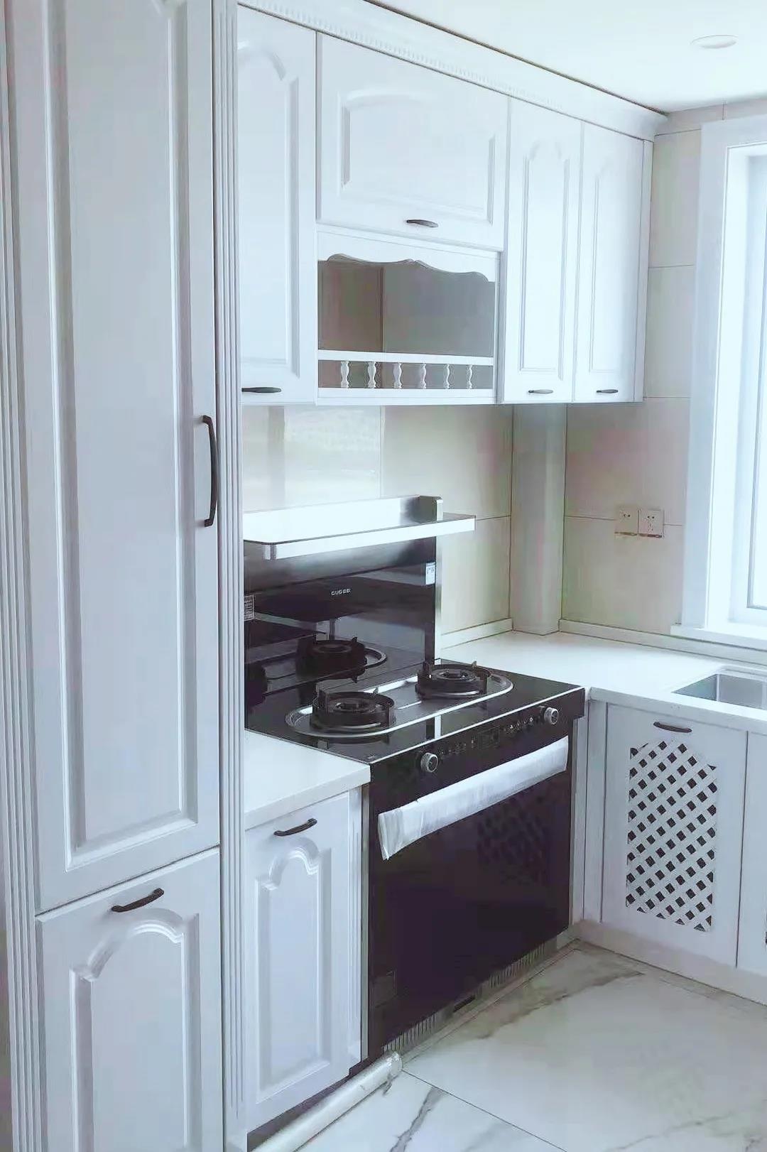 白色厨房不耐脏?佳歌集成灶让你装修更随心! 白色厨房不耐脏?佳歌集成灶让你装修更随心!