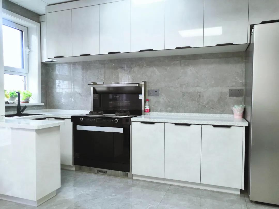 同样黑白灰,看佳歌如何打造别样厨房! 同样黑白灰,看佳歌如何打造别样厨房!