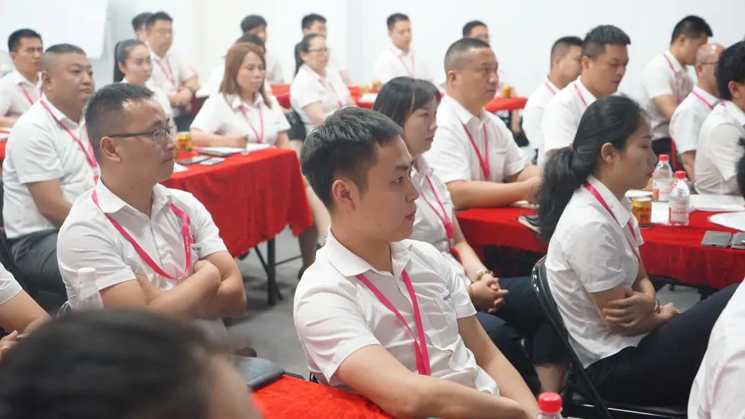 “星耀佳歌·一路佟行”808超级品牌日启动会暨818全国招商动员大会圆满成功! “星耀佳歌·一路佟行”808超级品牌日启动会暨818全国招商动员大会圆满成功!