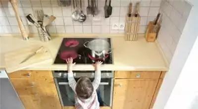 集成灶烫手?是你没选对! 集成灶烫手?是你没选对!