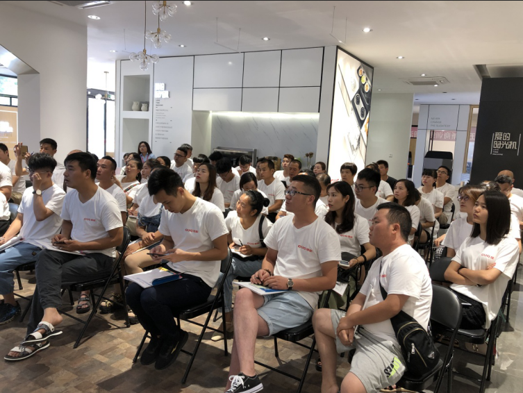 烈日炎炎，学无止境——佳歌集成灶第五届导购培训及售后服务专项培训圆满结束