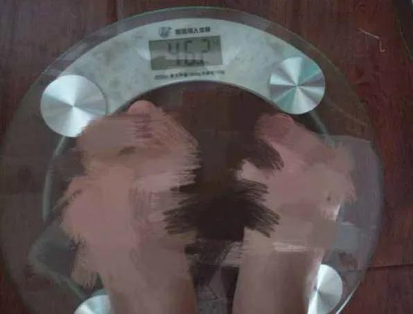 当佳歌集成灶遇上凡尔赛文学