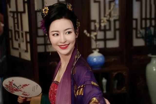 杨妈妈实力出圈，你认出她了吗？