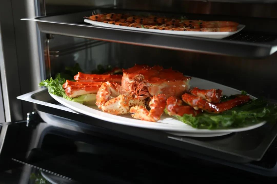 杨妈妈实力出圈，你认出她了吗？