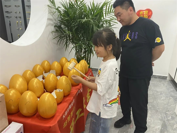 【喜报】热烈祝贺佳歌集成灶山东高密旗舰店盛大开业，签单不断！