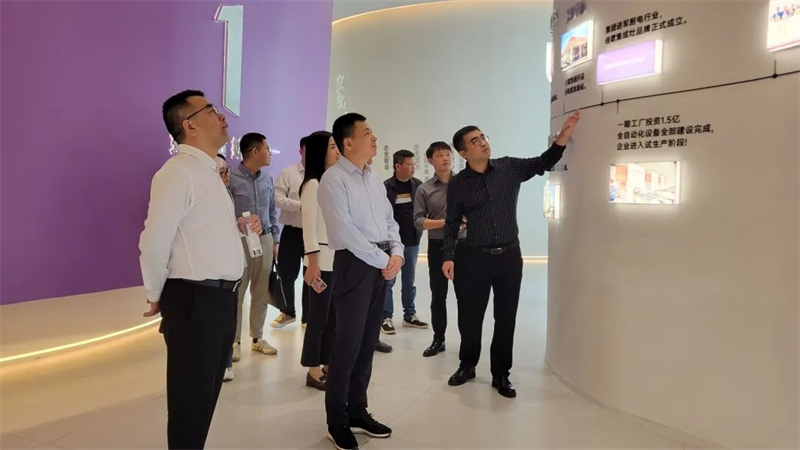 绍兴市商务局领导一行莅临佳歌二期智能化新工厂参观考察！